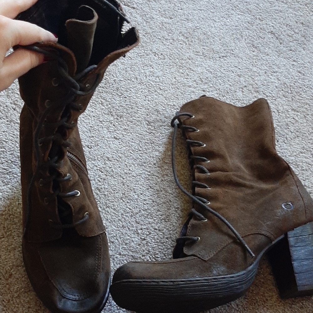 Heeled combat boots